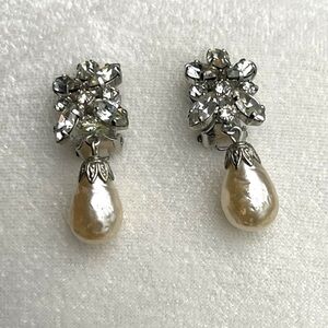 Vintage Western Germany Signed Rhinestone Drop Pearl Clip On Earrings